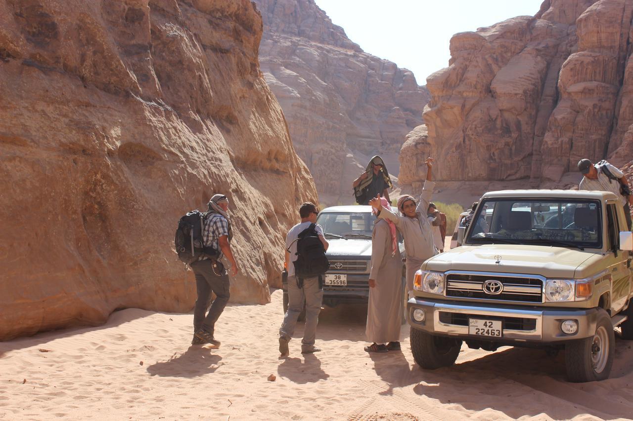 Rumshines Camp Wadi Rum Eksteriør billede