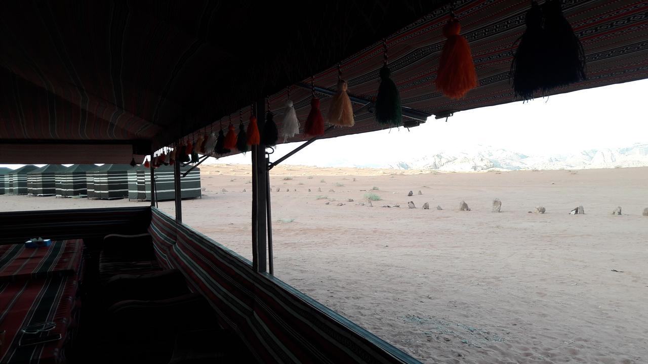 Rumshines Camp Wadi Rum Eksteriør billede